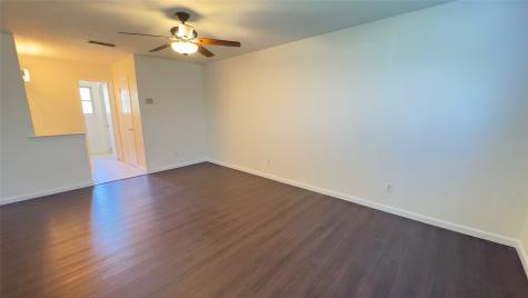 5426 Barcelona Drive Garland TX 75043