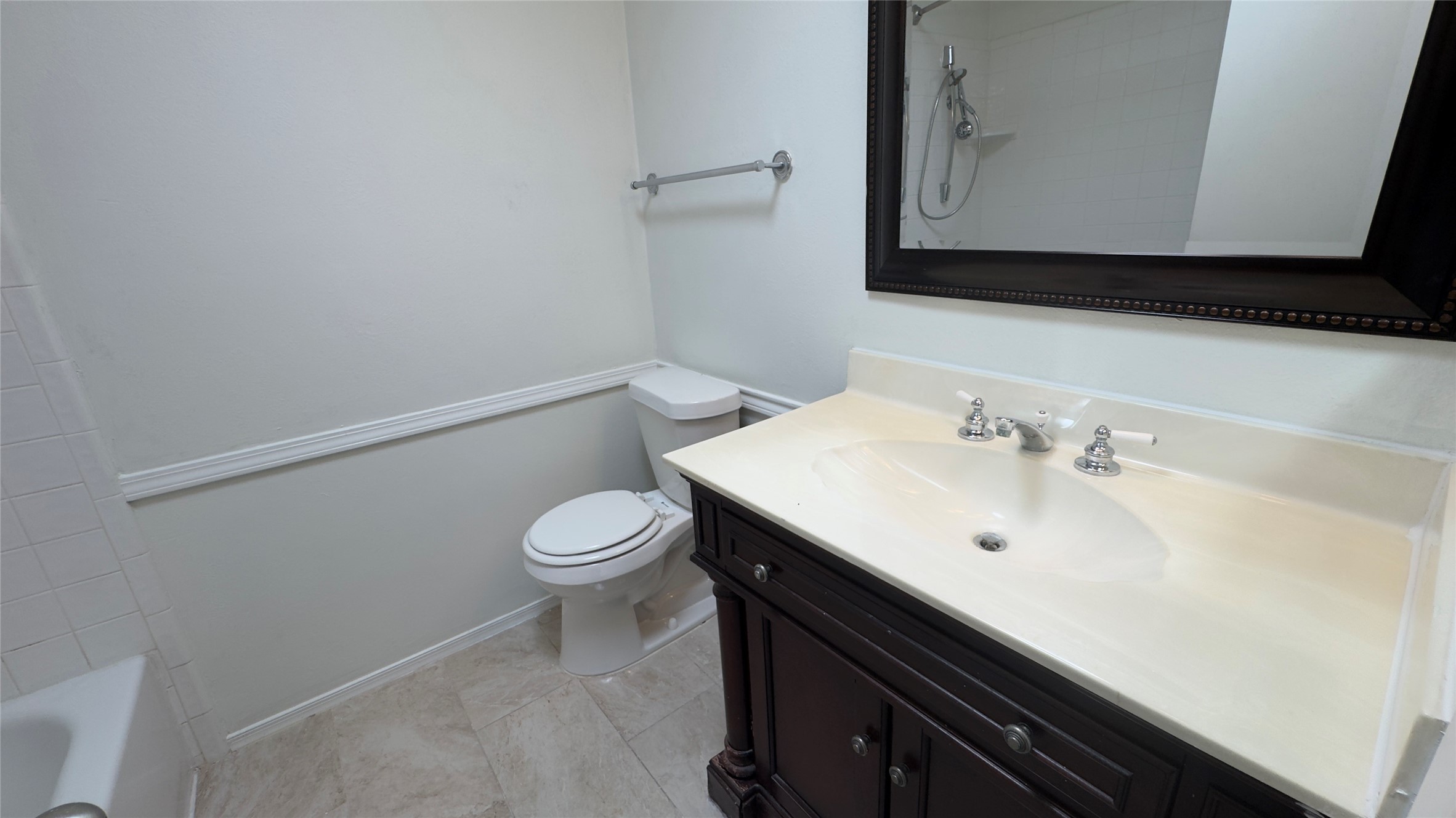 5426 Barcelona Drive Garland TX 75043