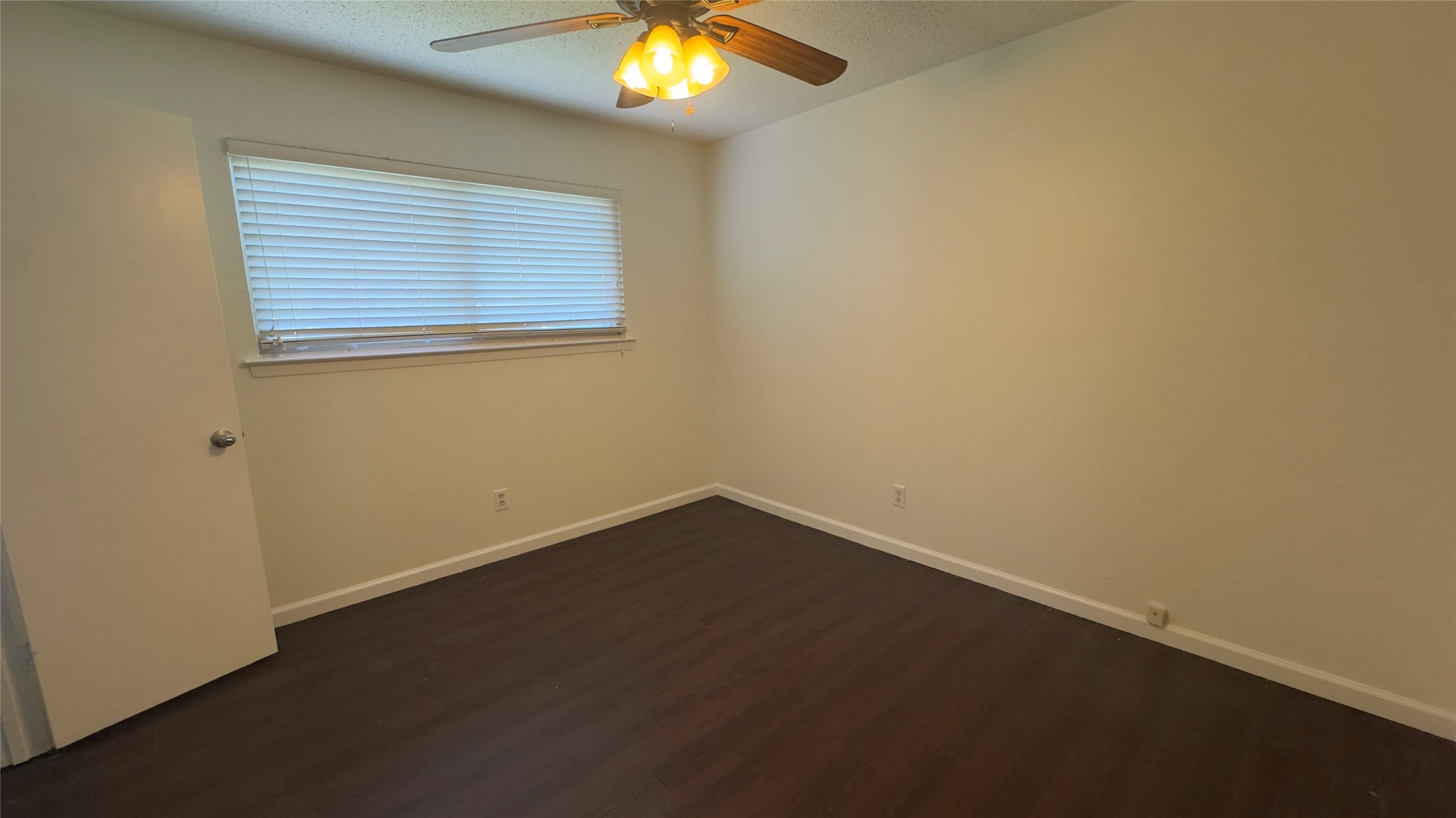 5426 Barcelona Drive Garland TX 75043