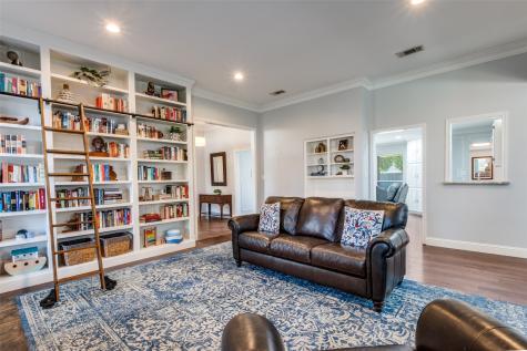 6512 Camille Avenue Dallas TX 75252