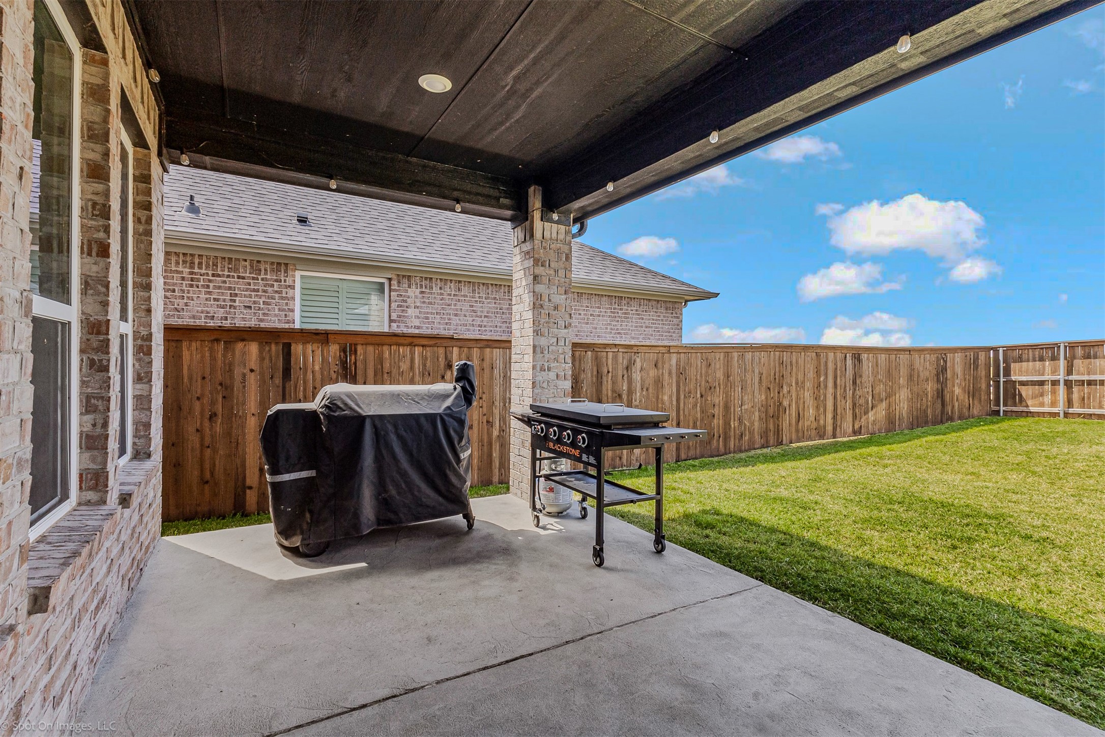 904 Vineyard Way Forney TX 75126