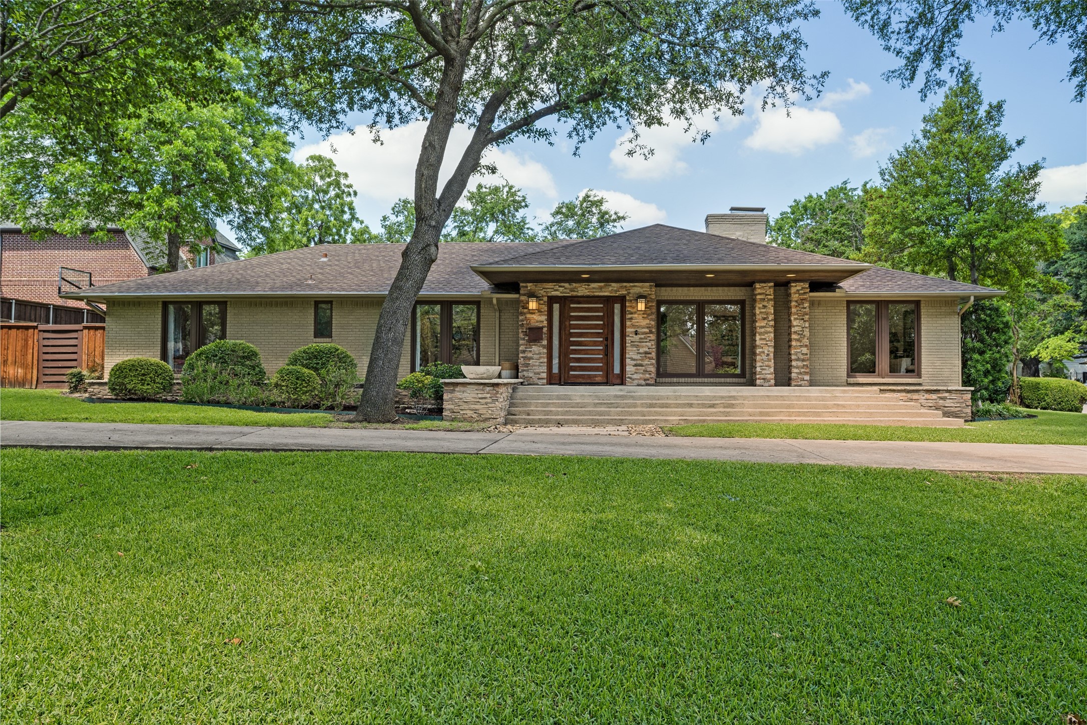11131 Westmere Circle Dallas TX 75230