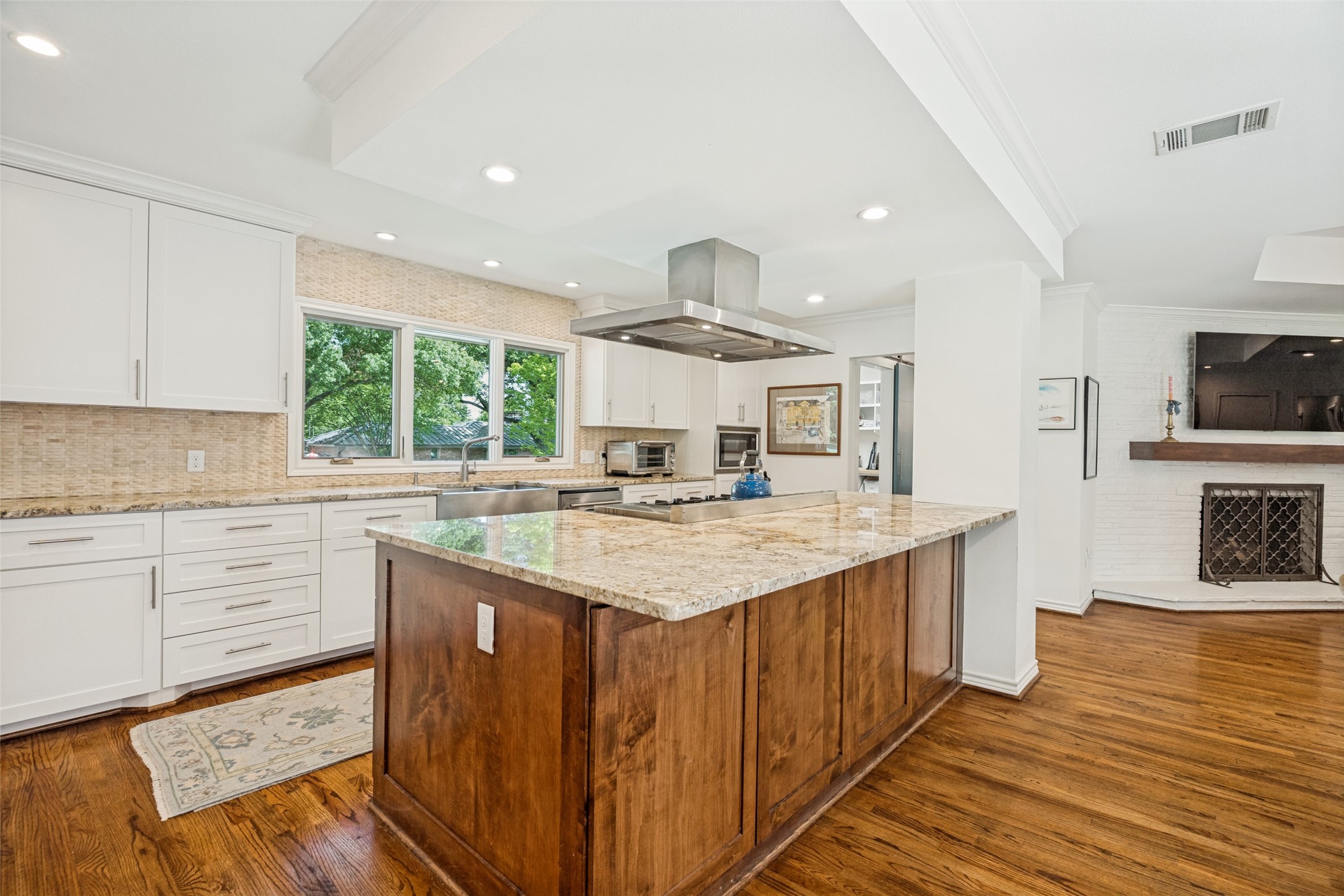 11131 Westmere Circle Dallas TX 75230