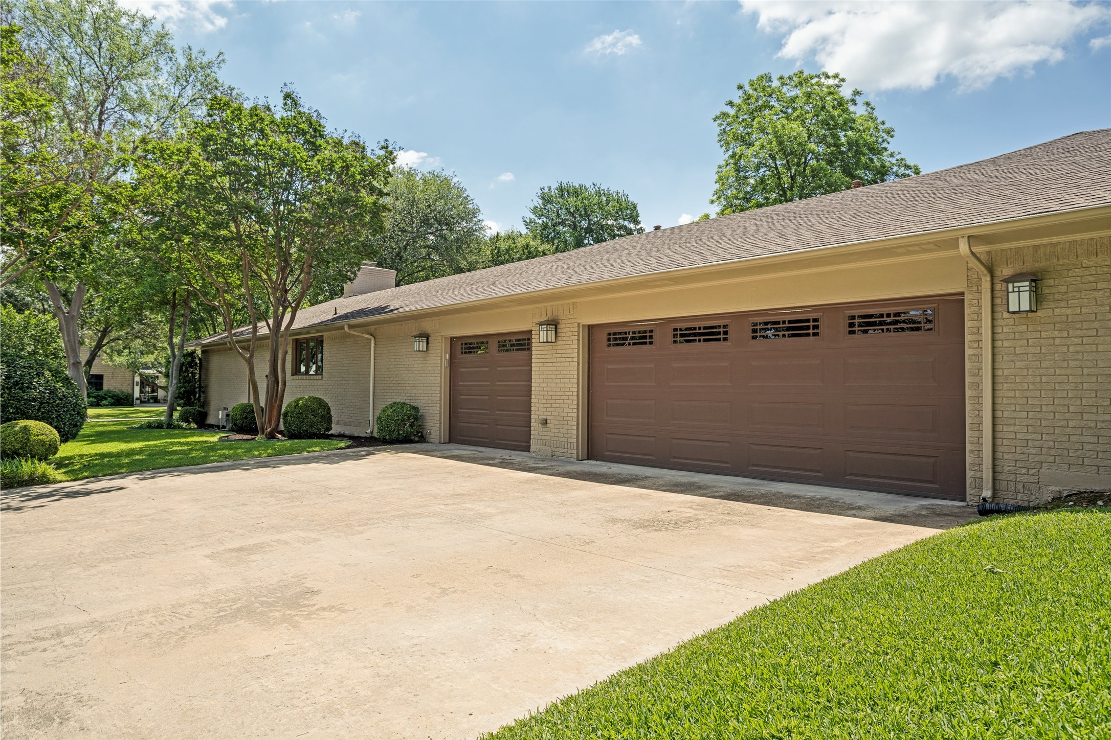 11131 Westmere Circle Dallas TX 75230