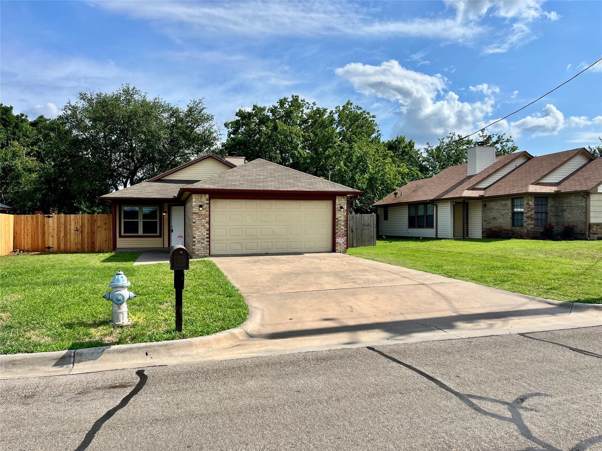 2812 Paisley Street Denton TX 76209