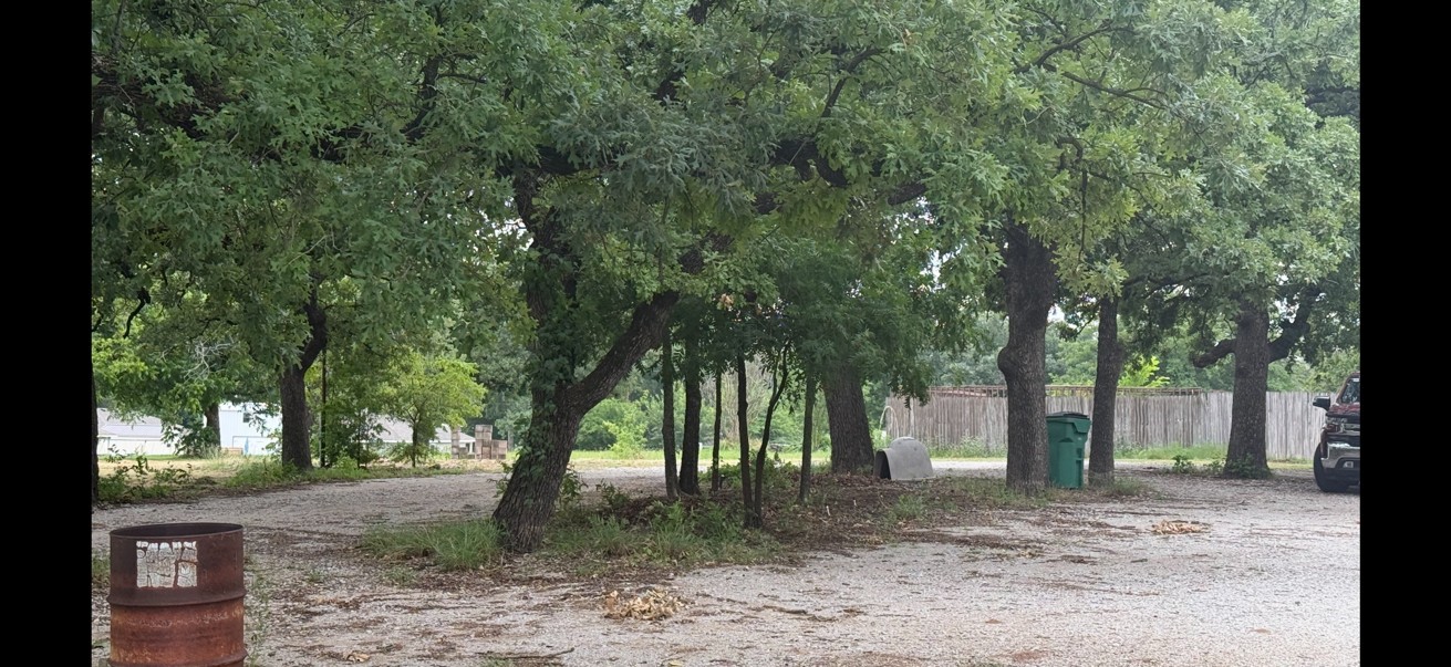 703 W Sherman Street Chico TX 76431