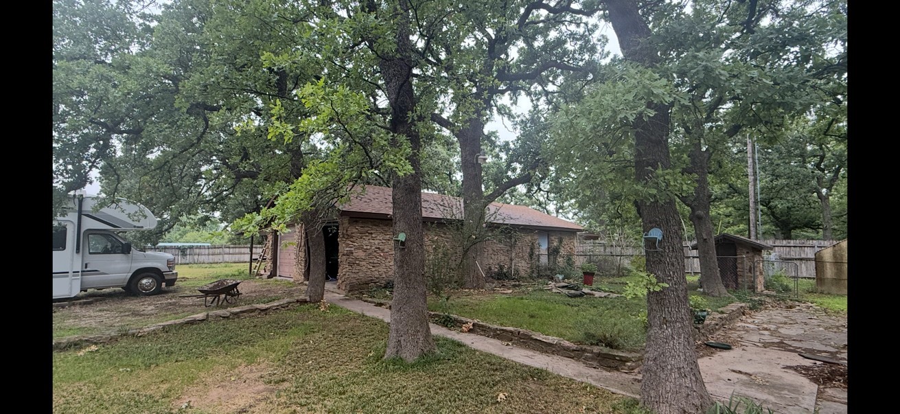 703 W Sherman Street Chico TX 76431