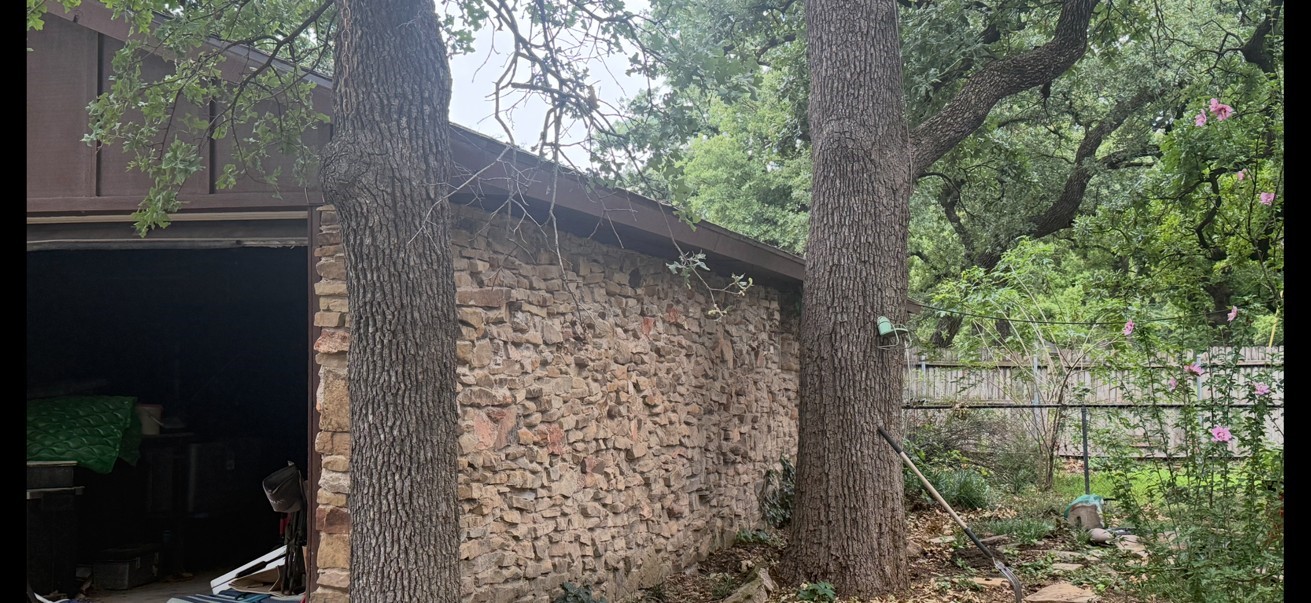 703 W Sherman Street Chico TX 76431