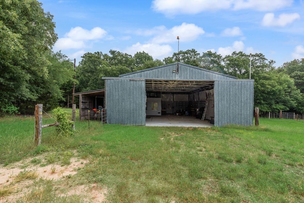 9875 Old Bridge Road Terrell TX 75160