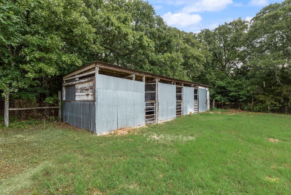 9875 Old Bridge Road Terrell TX 75160