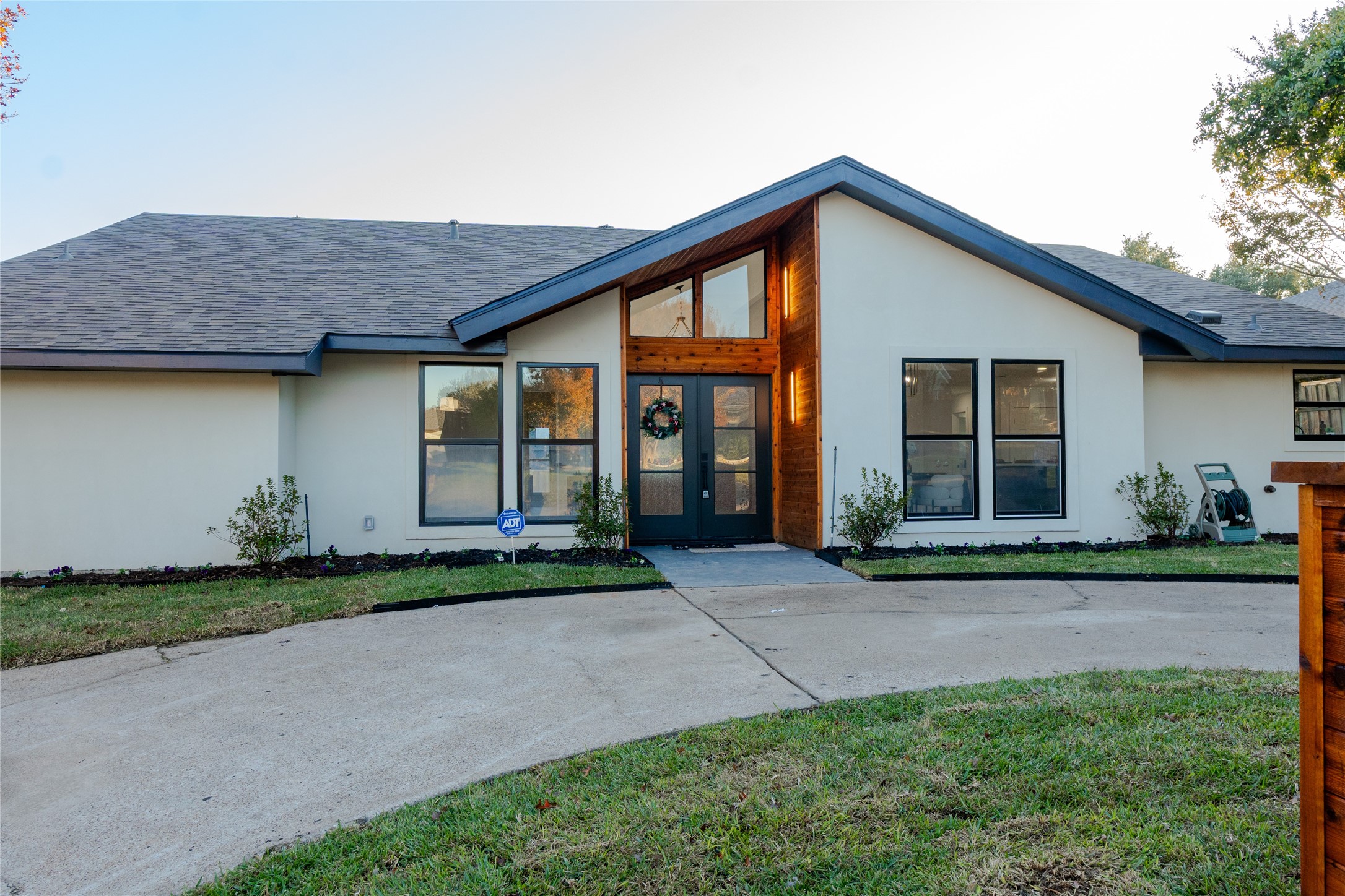 9648 Fallbrook Drive Dallas TX 75243