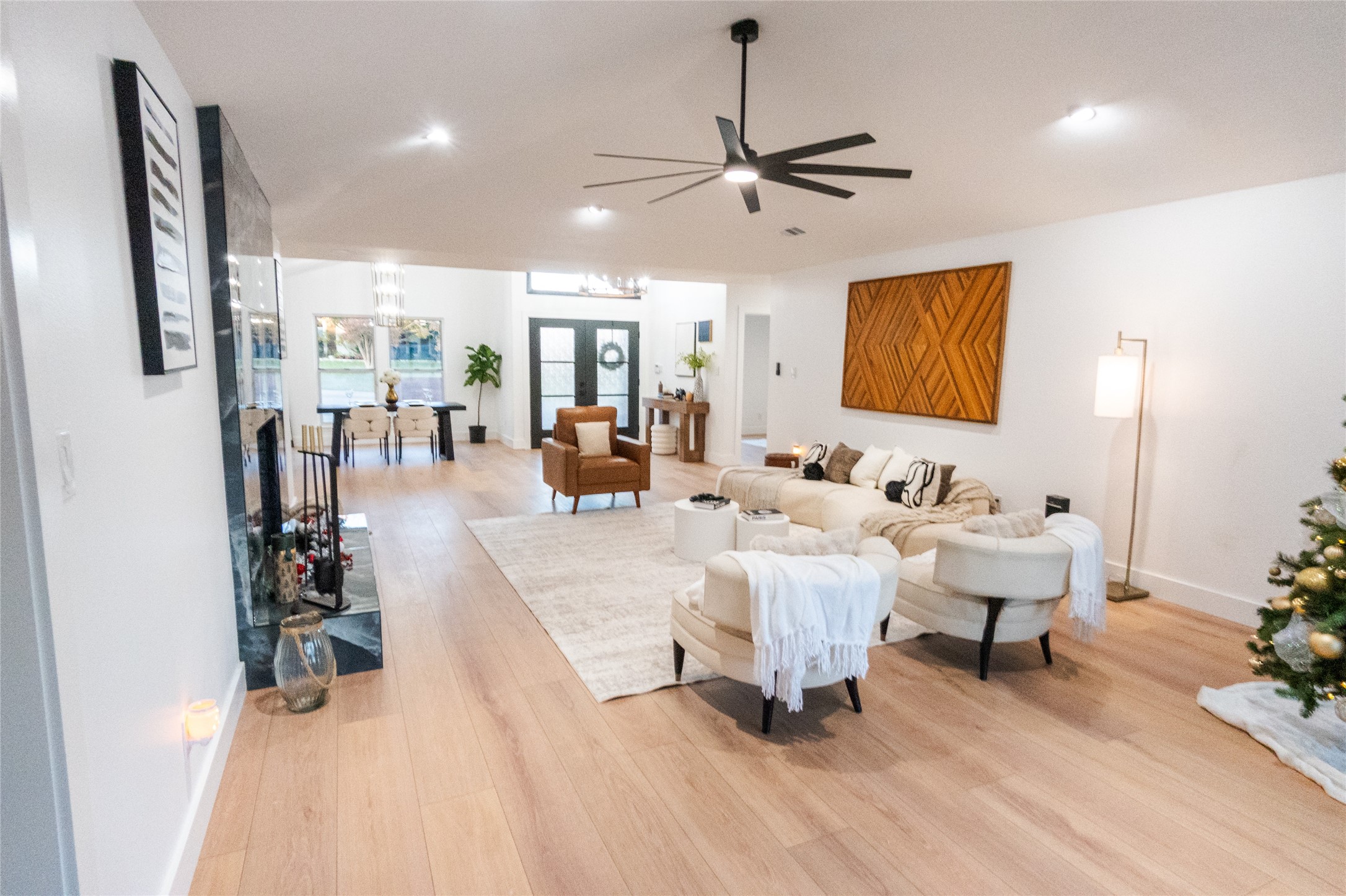 9648 Fallbrook Drive Dallas TX 75243