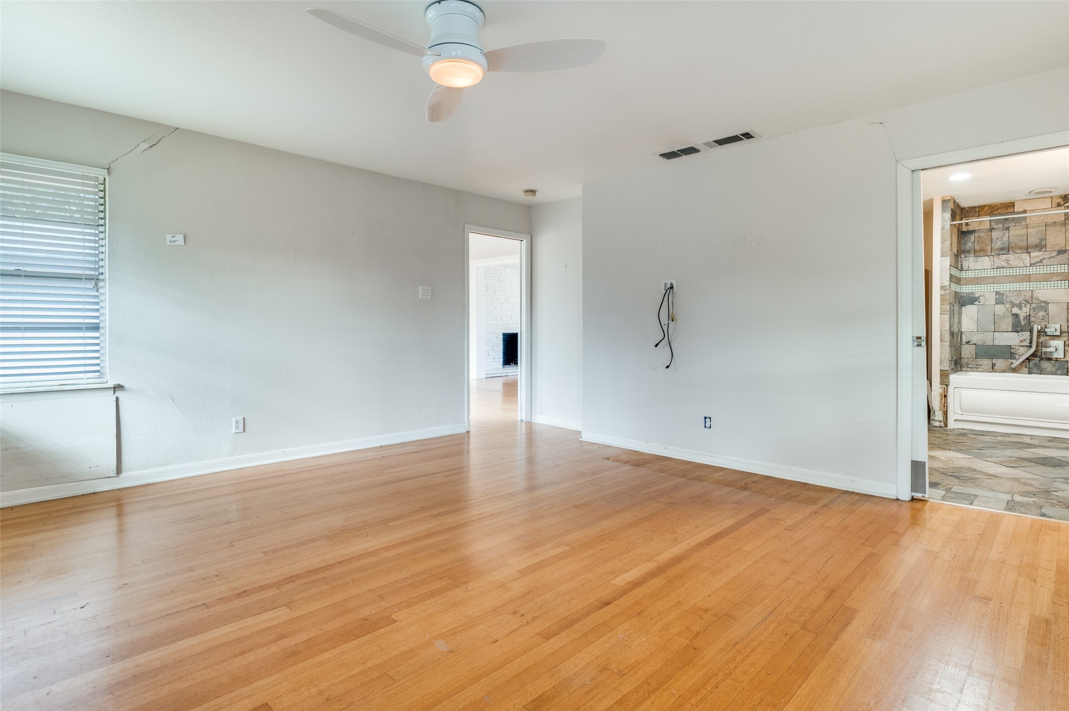 6106 Linden Lane Dallas TX 75230