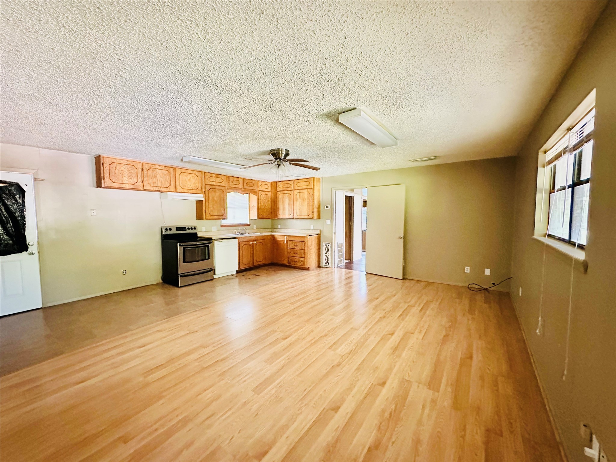316 Kaufman Mount Vernon TX 75457