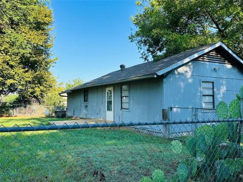 316 Kaufman Mount Vernon TX 75457