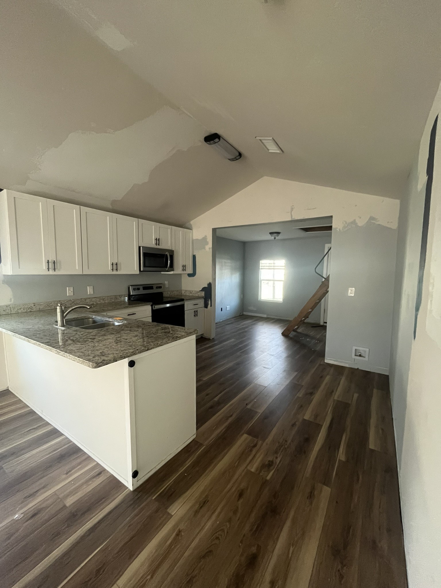 108 N Ash Street Springtown TX 76082