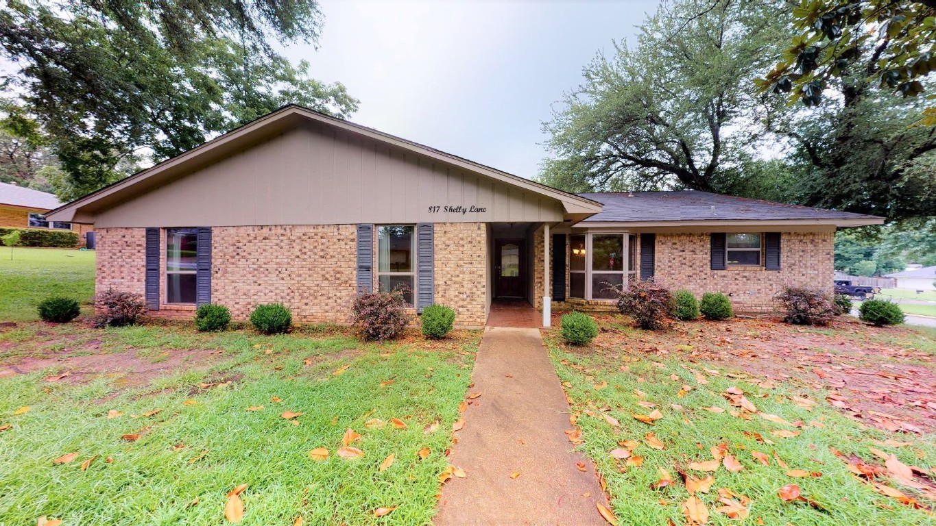 817 Shelby Lane Athens TX 75751
