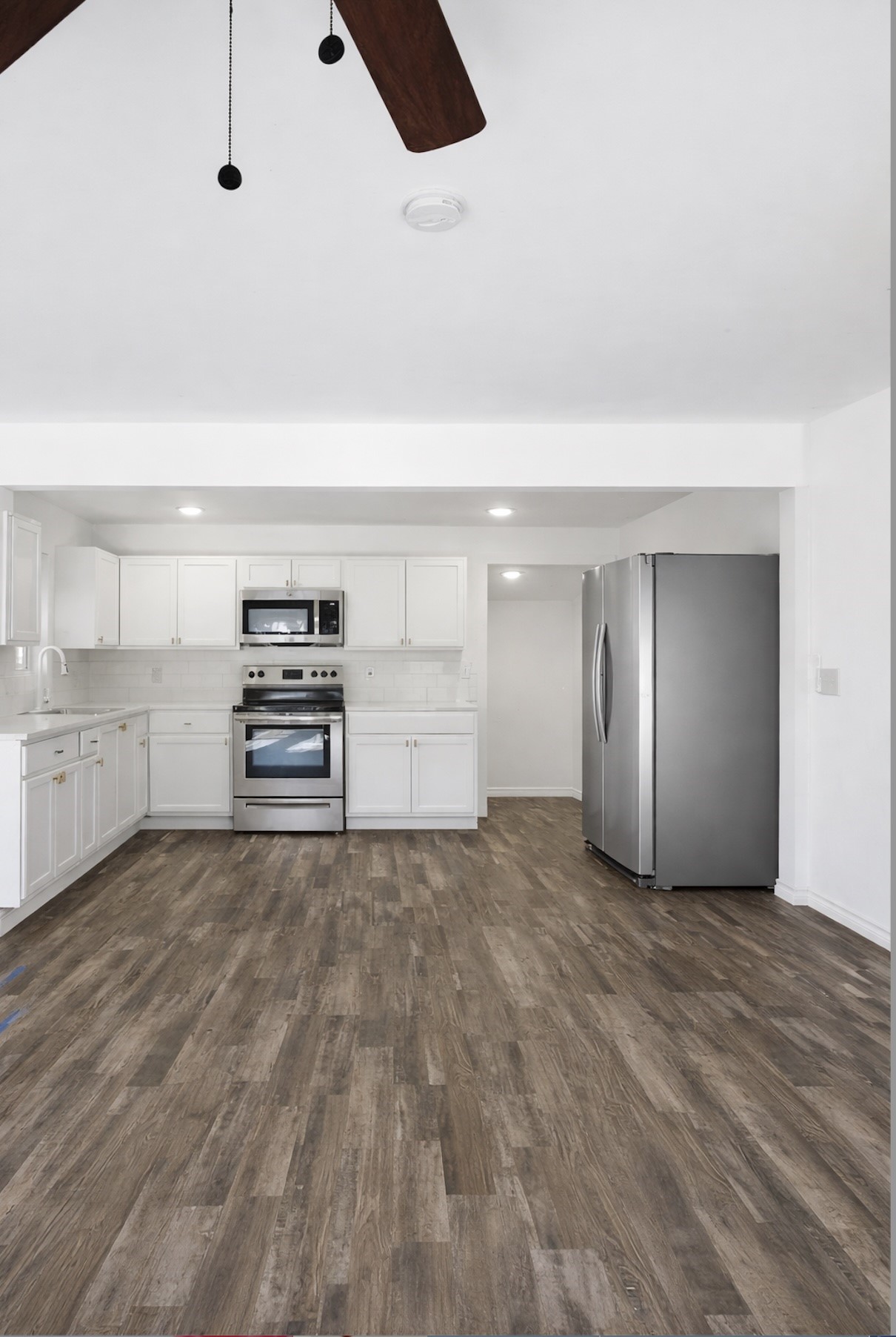 807 Adkins Street Bowie TX 76230