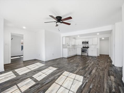 807 Adkins Street Bowie TX 76230