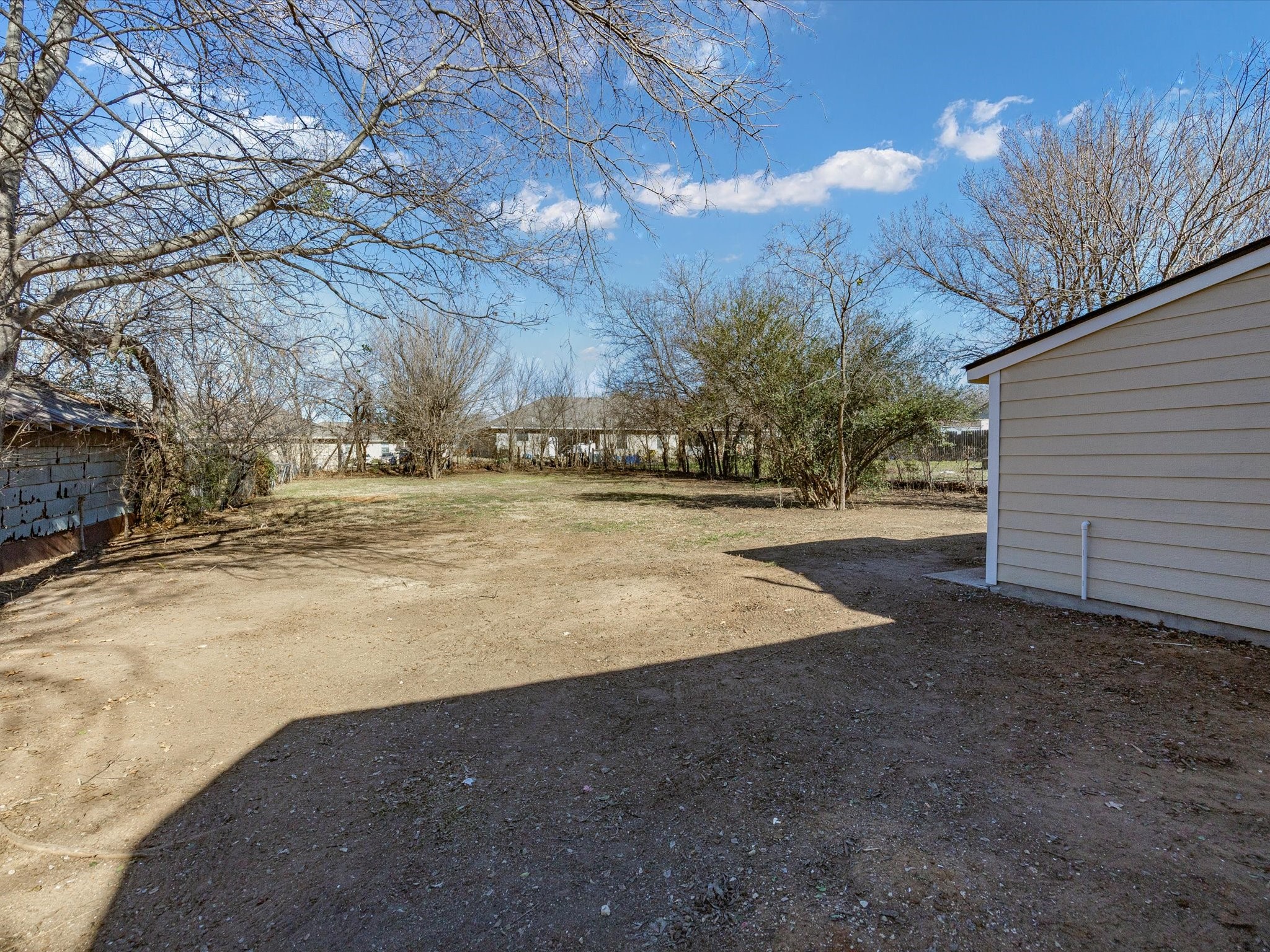 807 Adkins Street Bowie TX 76230