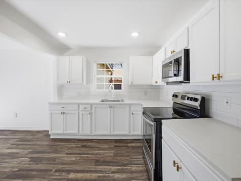 807 Adkins Street Bowie TX 76230