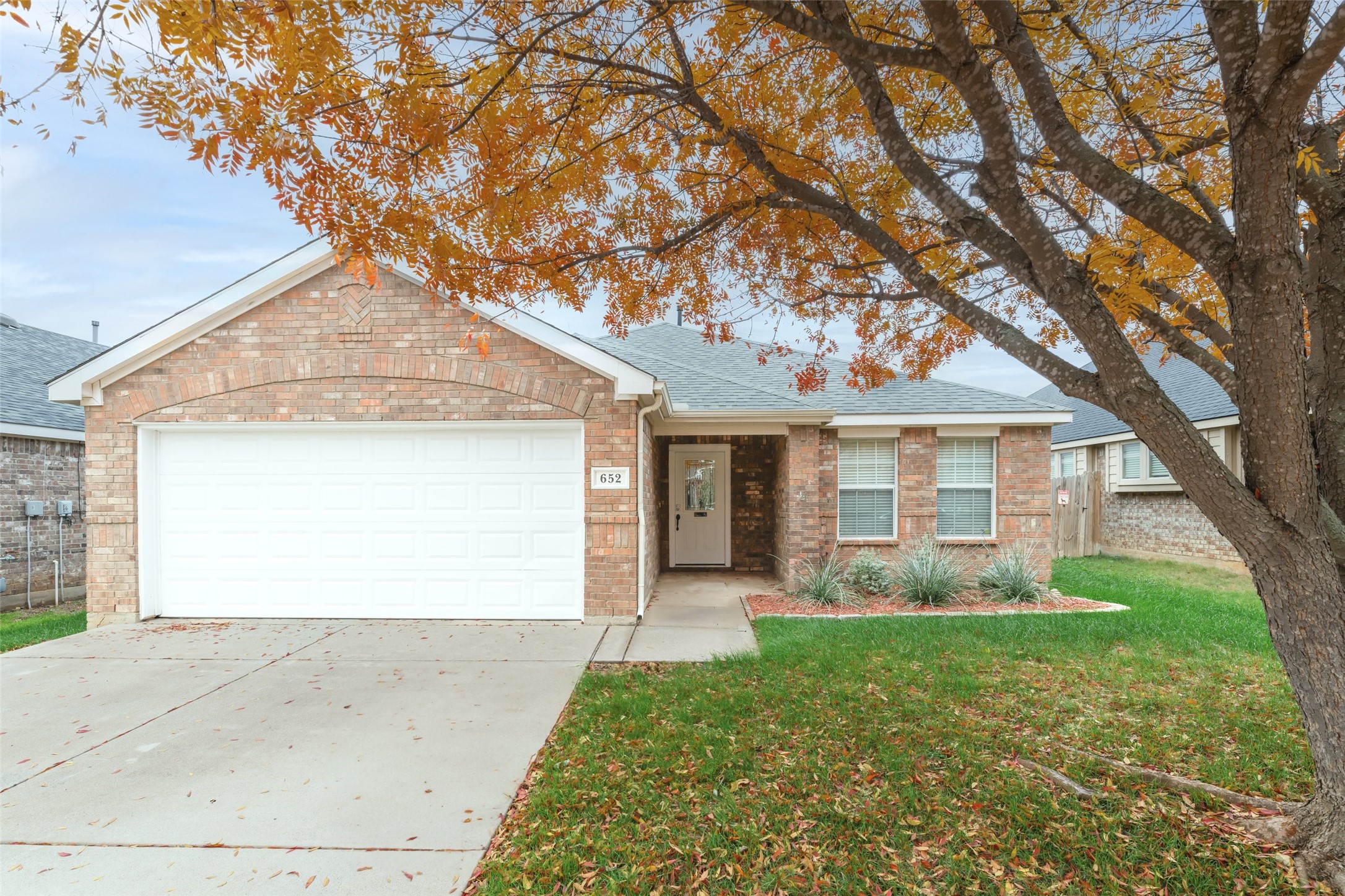 652 Nemitz Street Crowley TX 76036