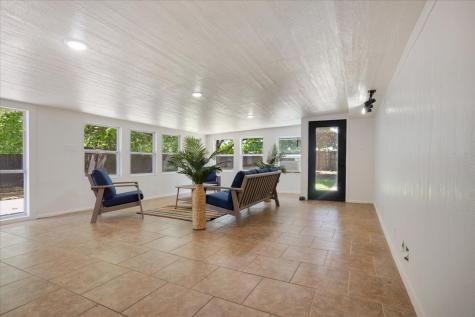 4166 W Houston Street Sherman TX 75092