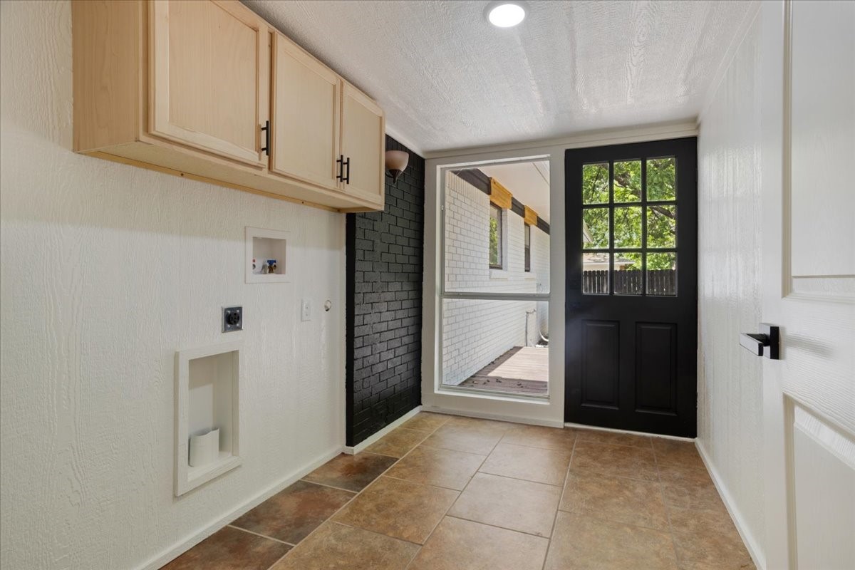 4166 W Houston Street Sherman TX 75092