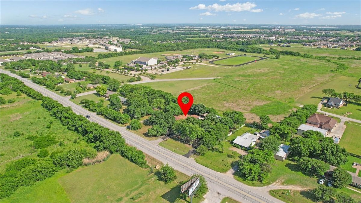 4166 W Houston Street Sherman TX 75092