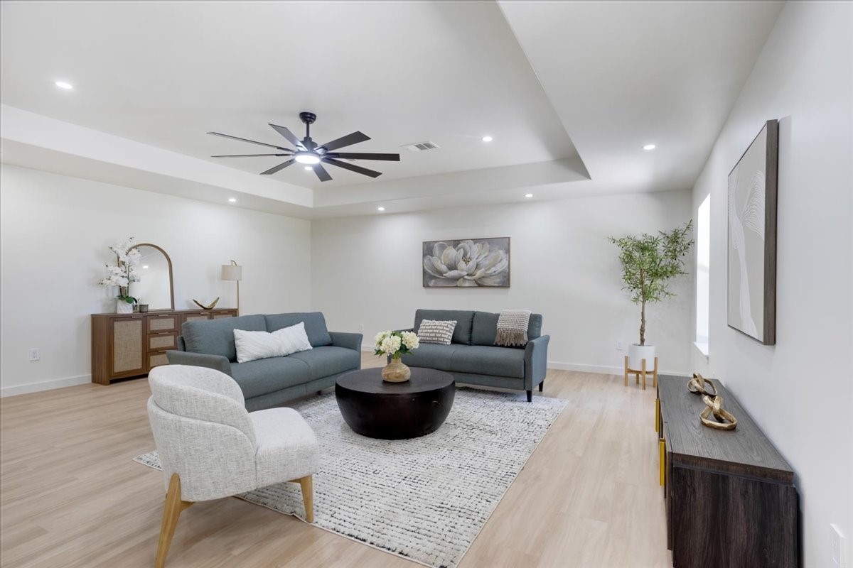 4166 W Houston Street Sherman TX 75092