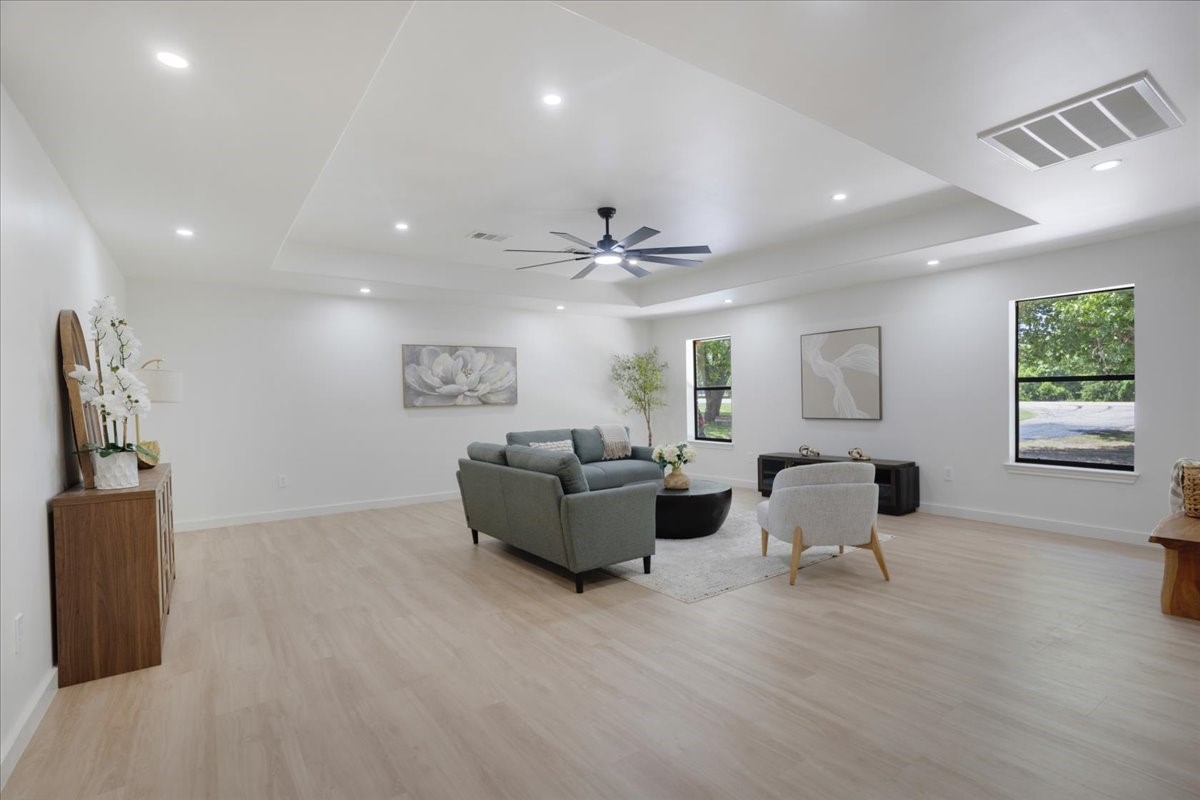 4166 W Houston Street Sherman TX 75092