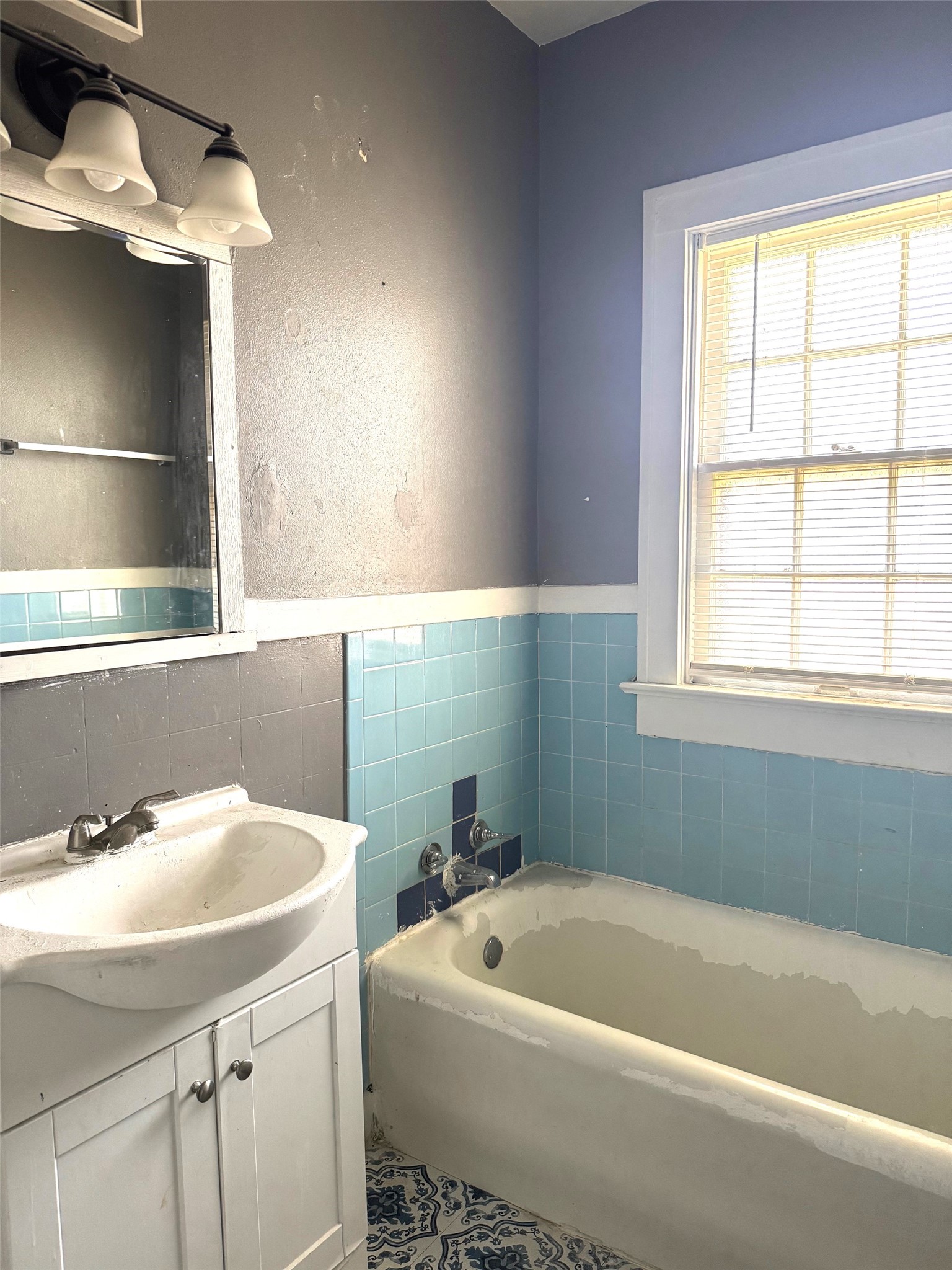 1501 Proctor Waco TX 76708