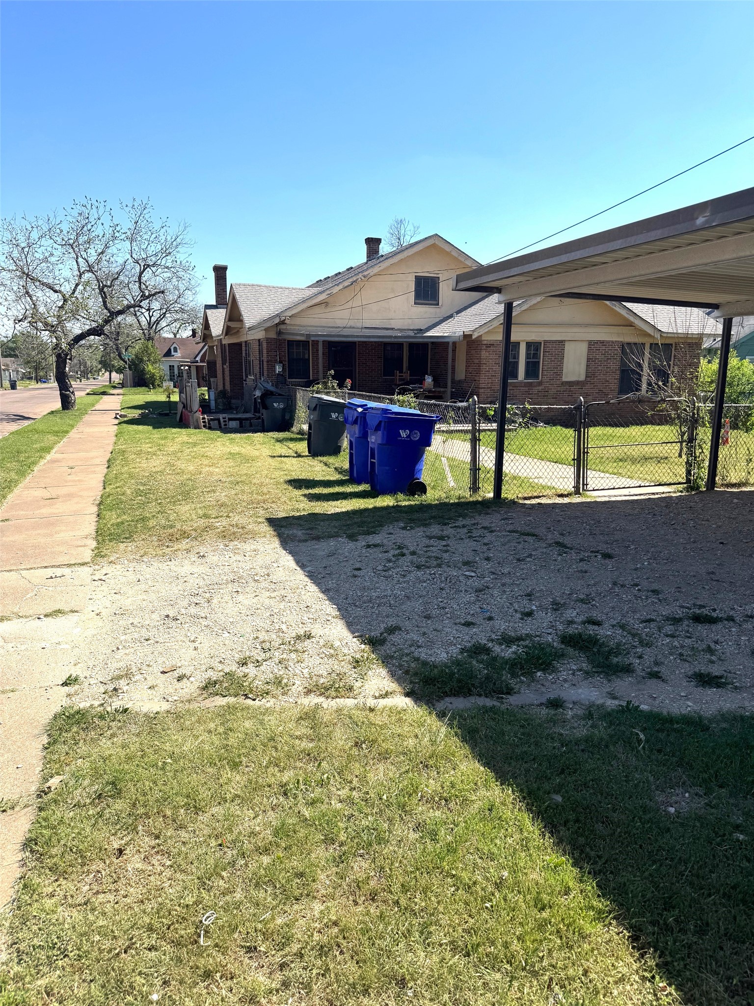 1501 Proctor Waco TX 76708