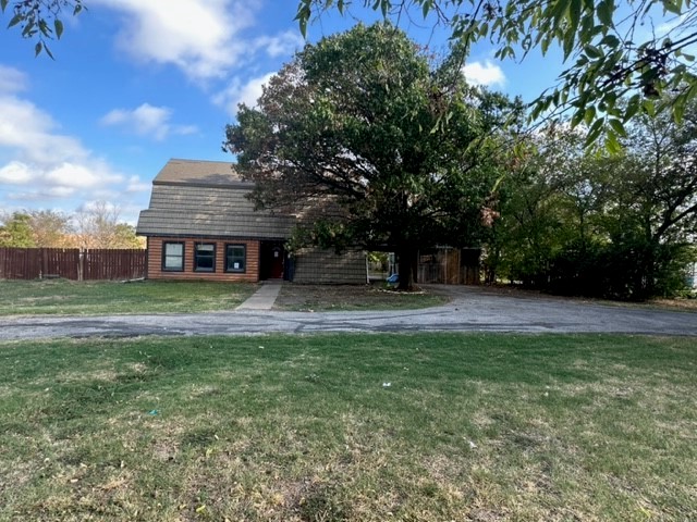 402 W Cedar Street Gunter TX 75058