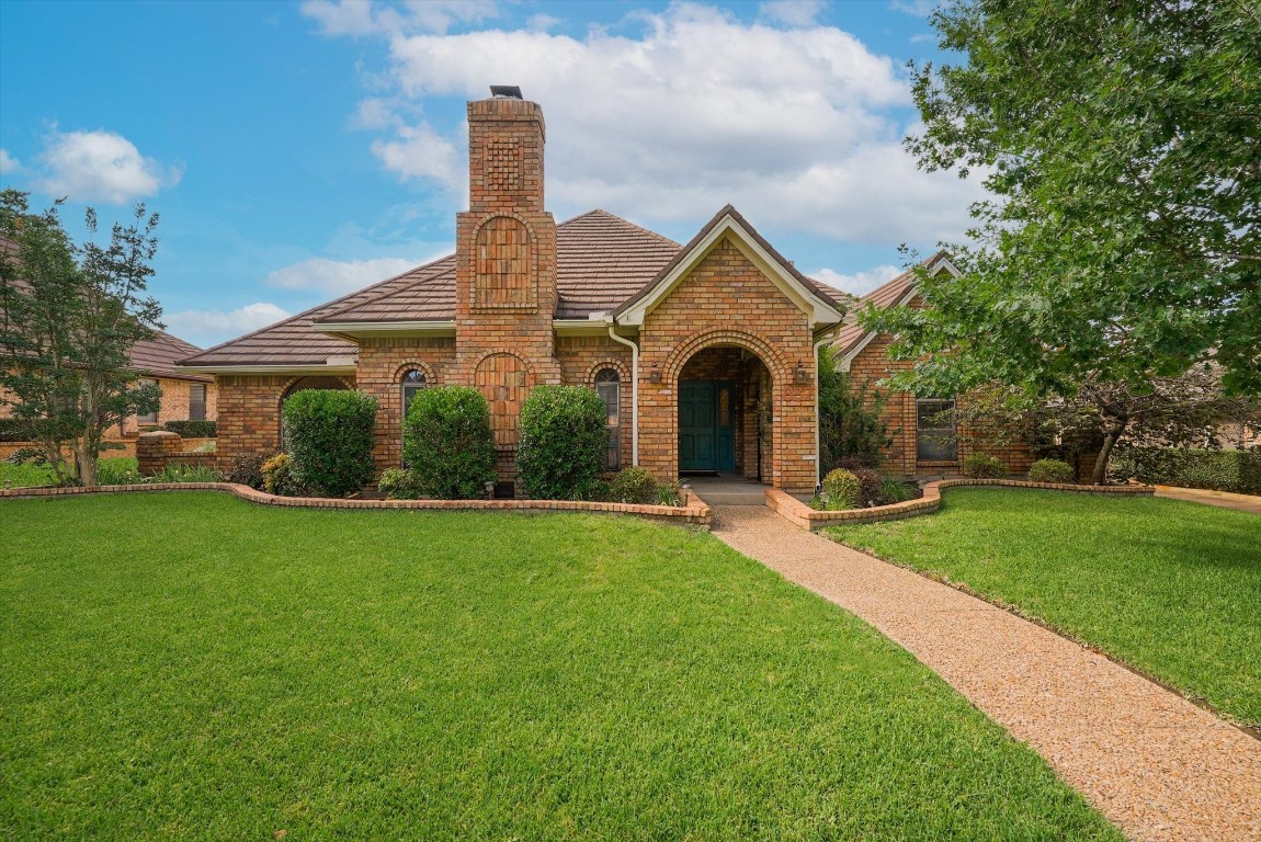 837 Saddlebrook Drive N Bedford TX 76021