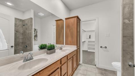2233 Cobblestone Court Granbury TX 76049