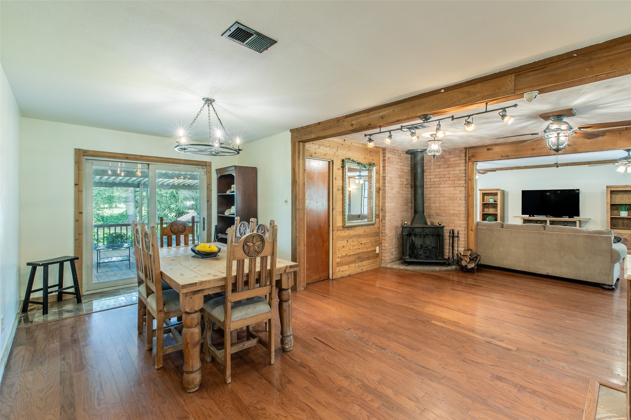 4105 County Road 310 Cleburne TX 76031