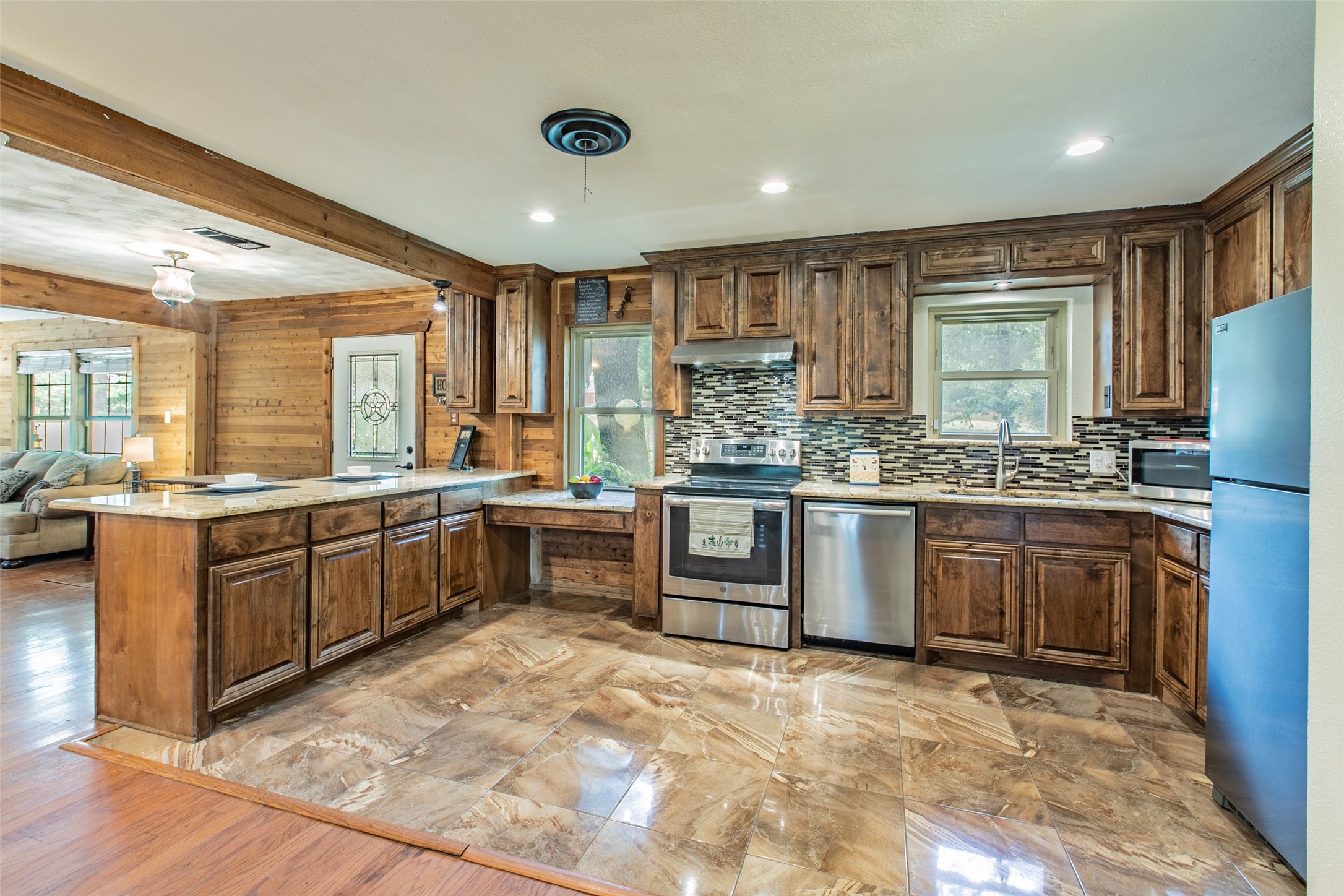 4105 County Road 310 Cleburne TX 76031