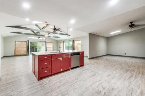 2511 Ridgemoor Court Arlington TX 76016