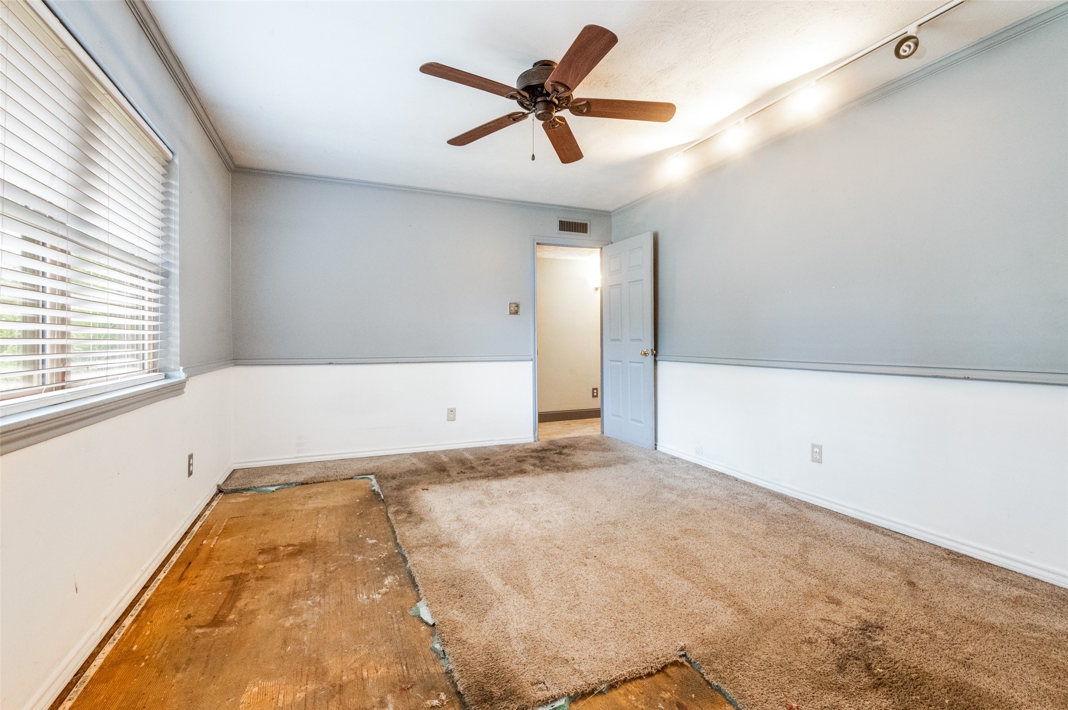 2511 Ridgemoor Court Arlington TX 76016