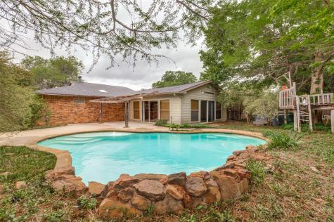 2511 Ridgemoor Court Arlington TX 76016