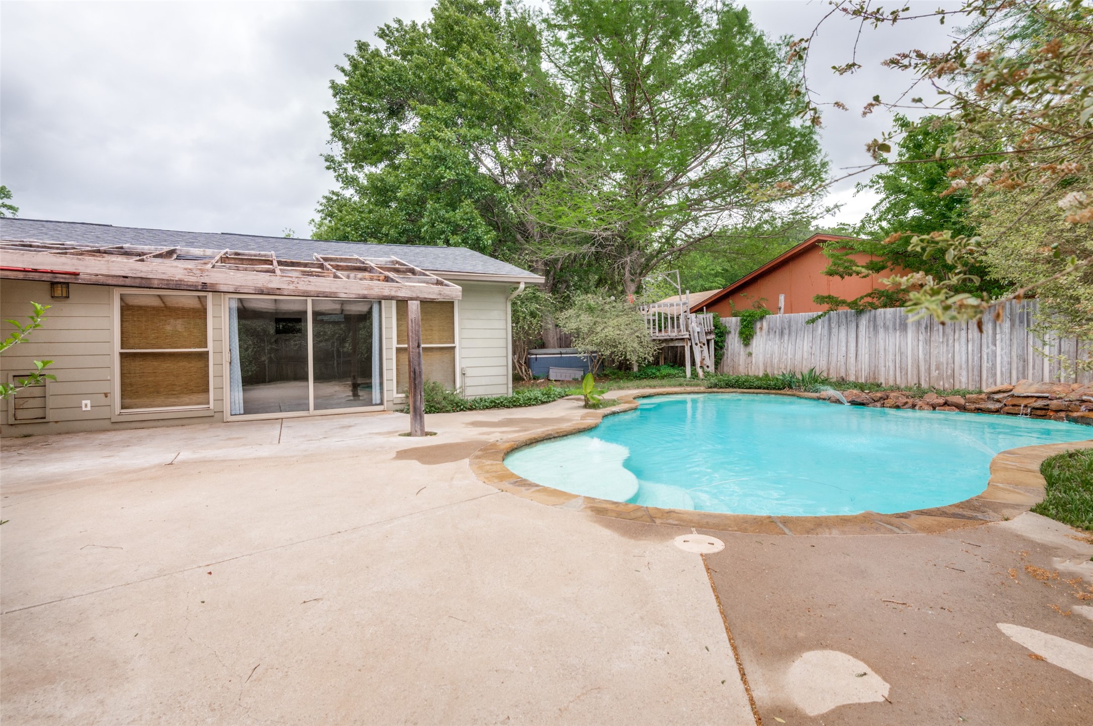 2511 Ridgemoor Court Arlington TX 76016