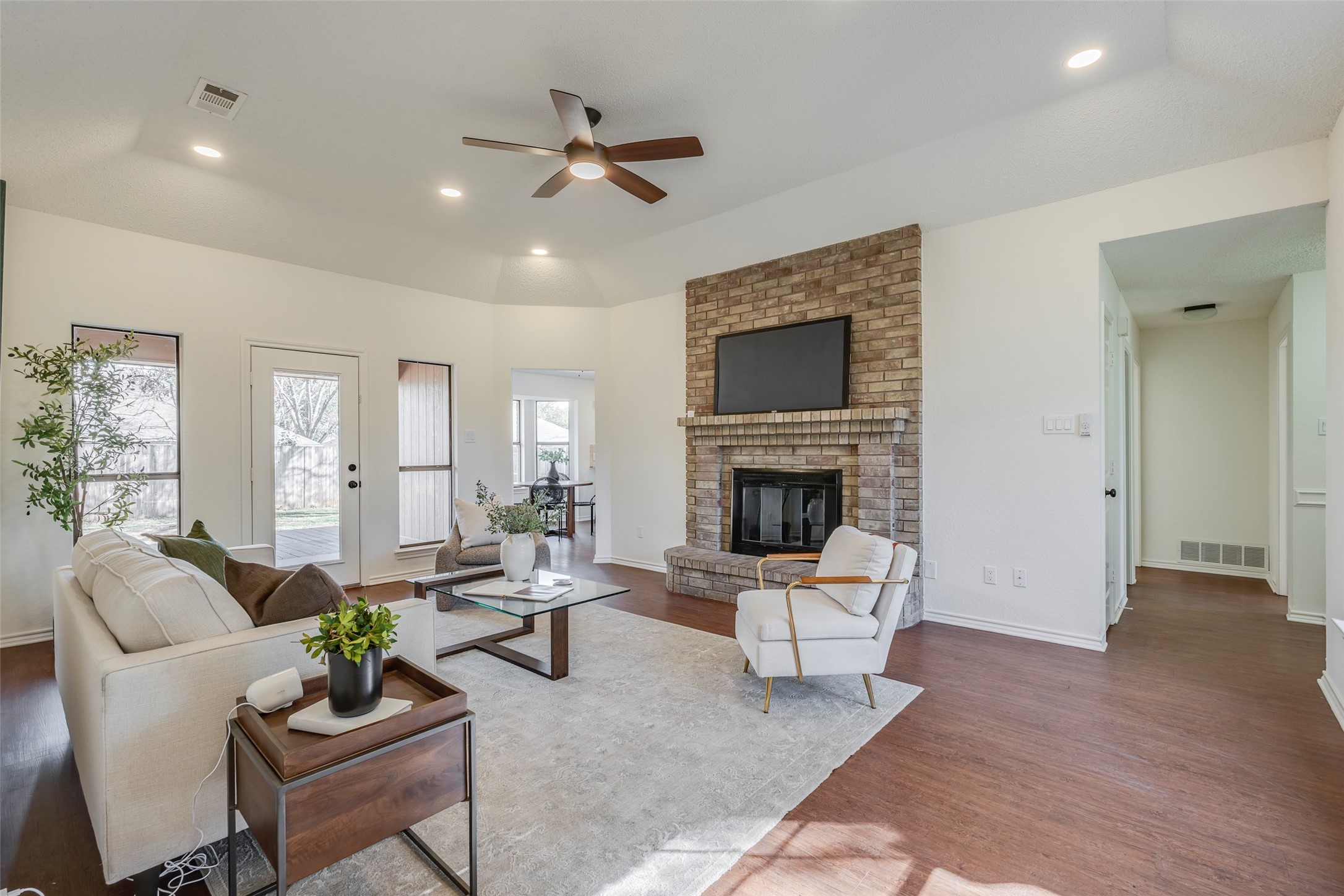 7908 Moss Rock Drive Fort Worth TX 76123