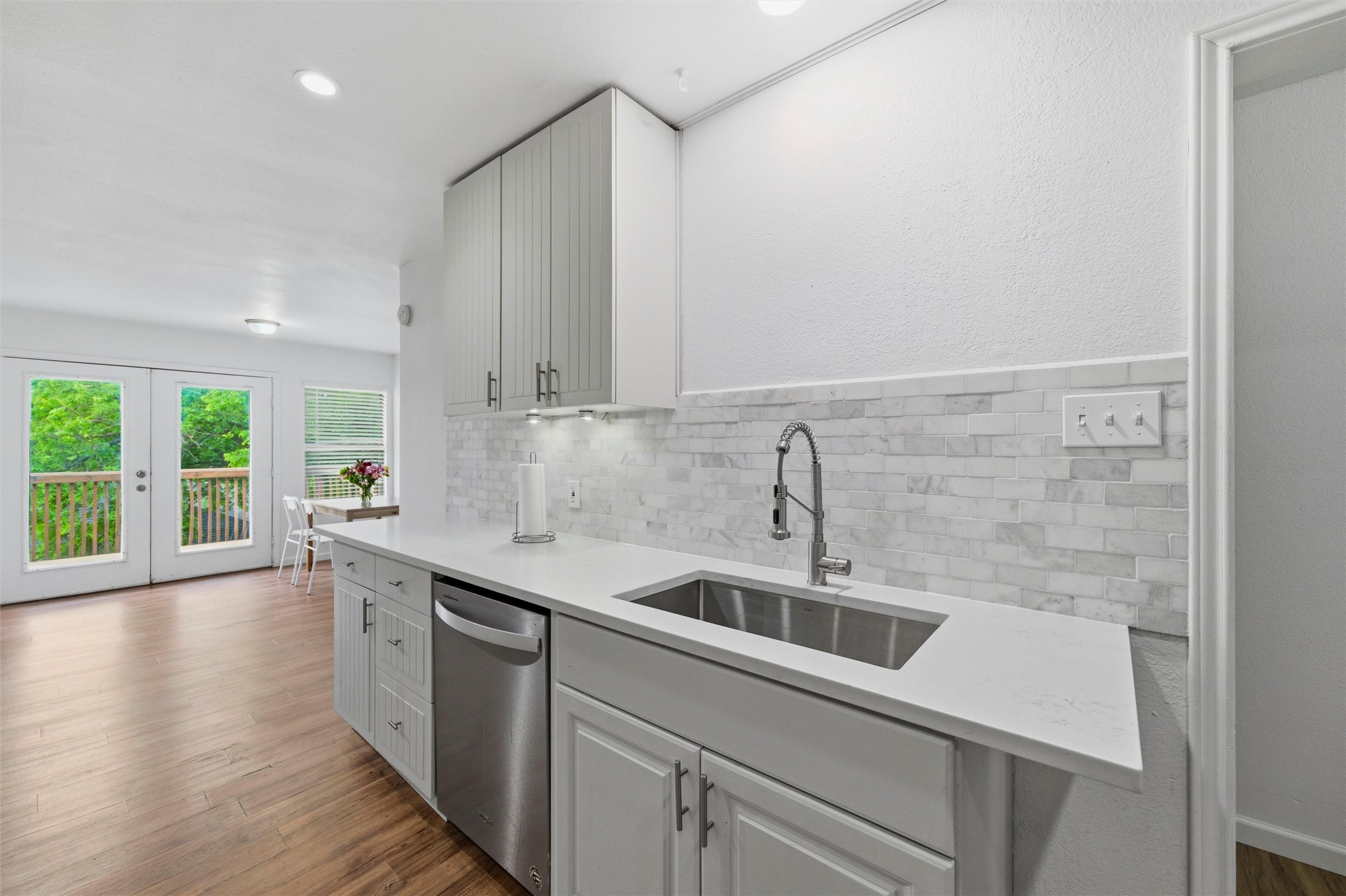 1132 Trinity Drive Benbrook TX 76126