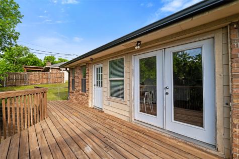 1132 Trinity Drive Benbrook TX 76126