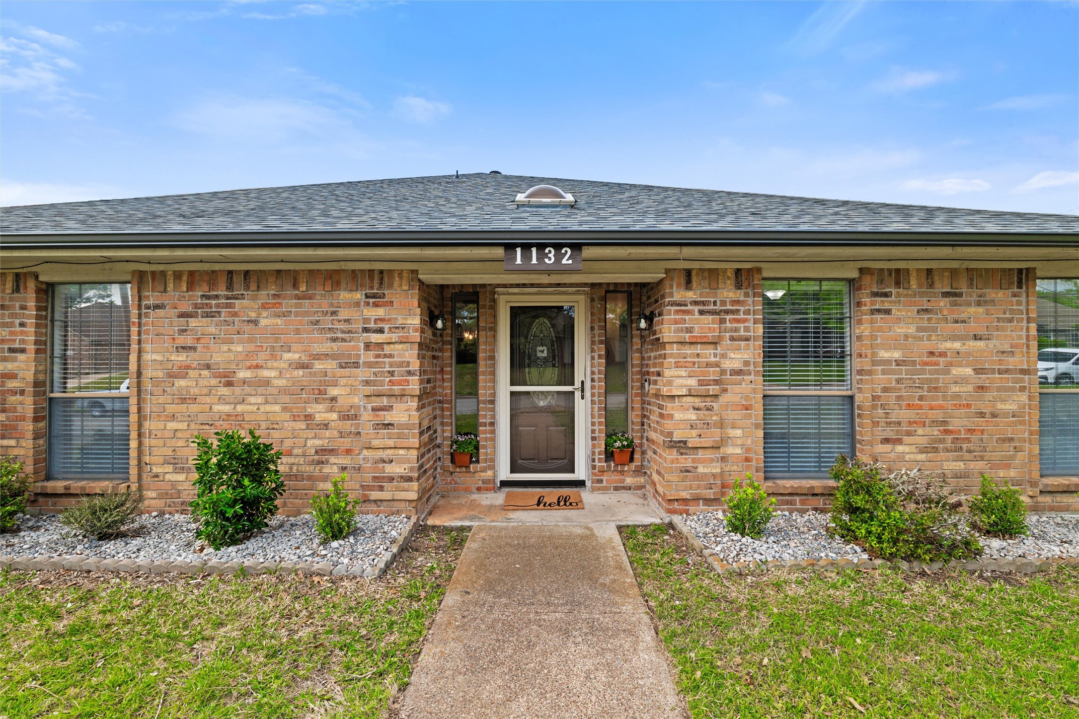 1132 Trinity Drive Benbrook TX 76126
