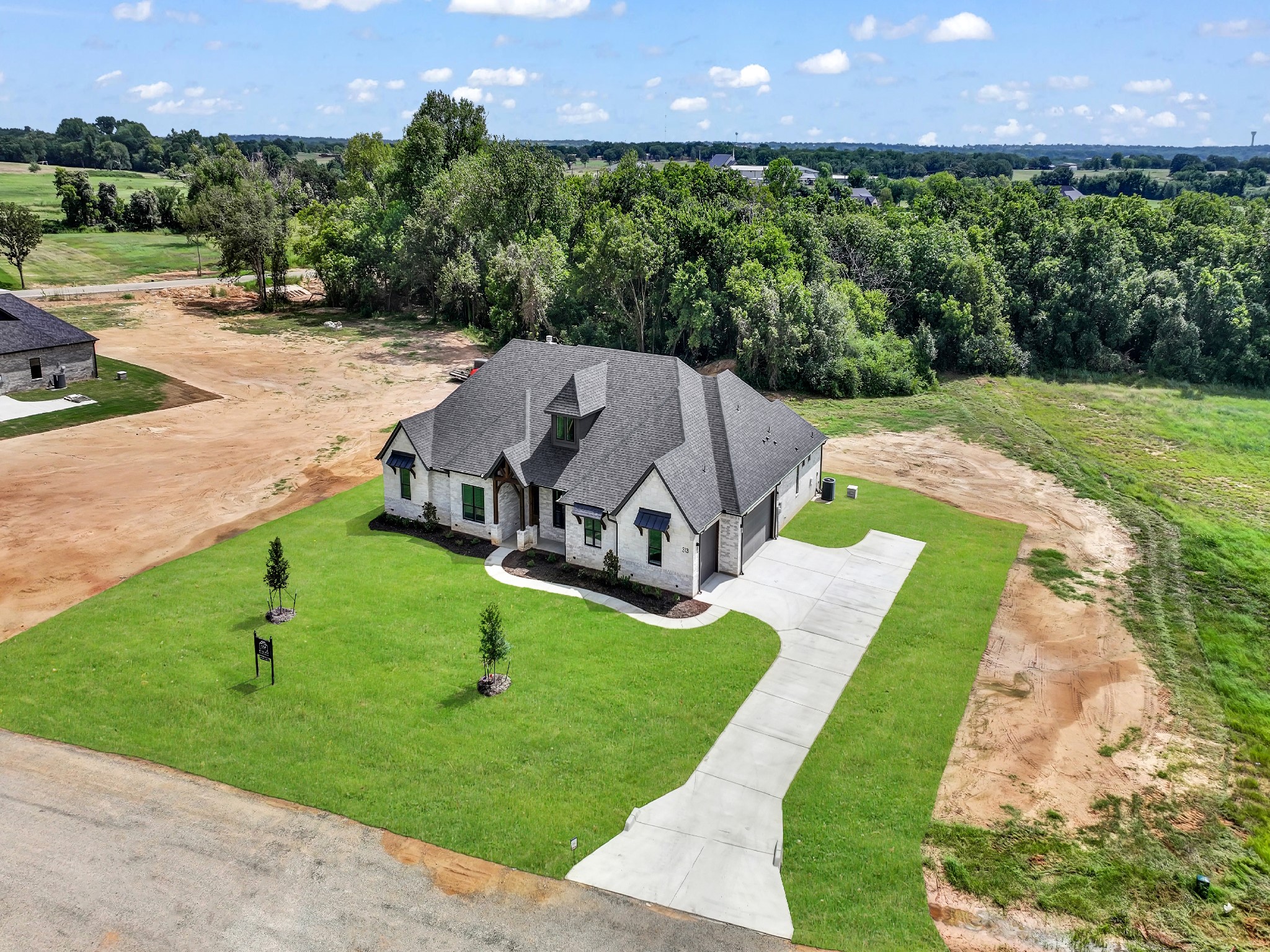 305 Wrangler Court Weatherford TX 76088