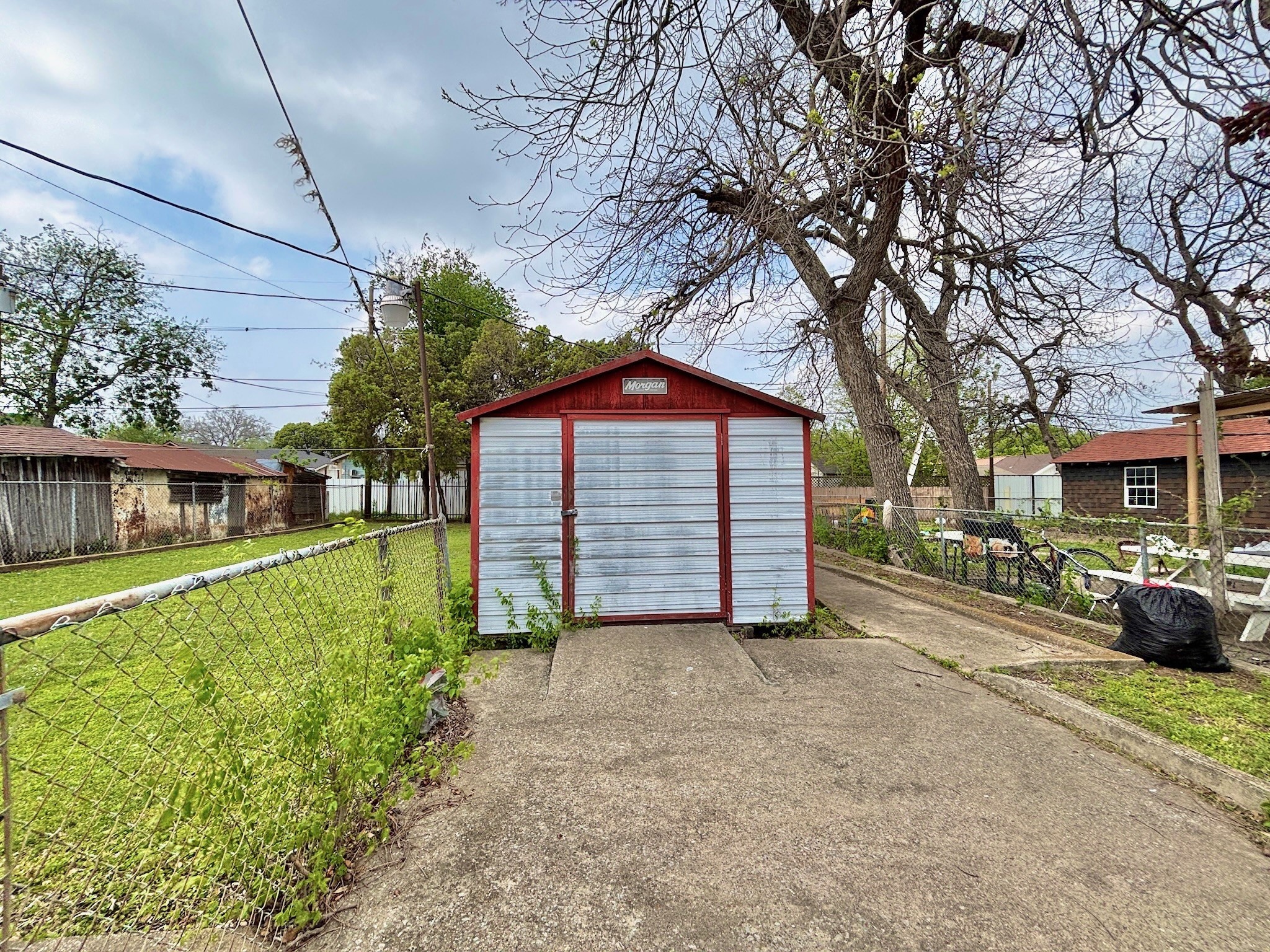 619 Delaware Street Dallas TX 75208