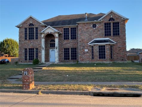 1600 Tanglerose Drive Desoto TX 75115