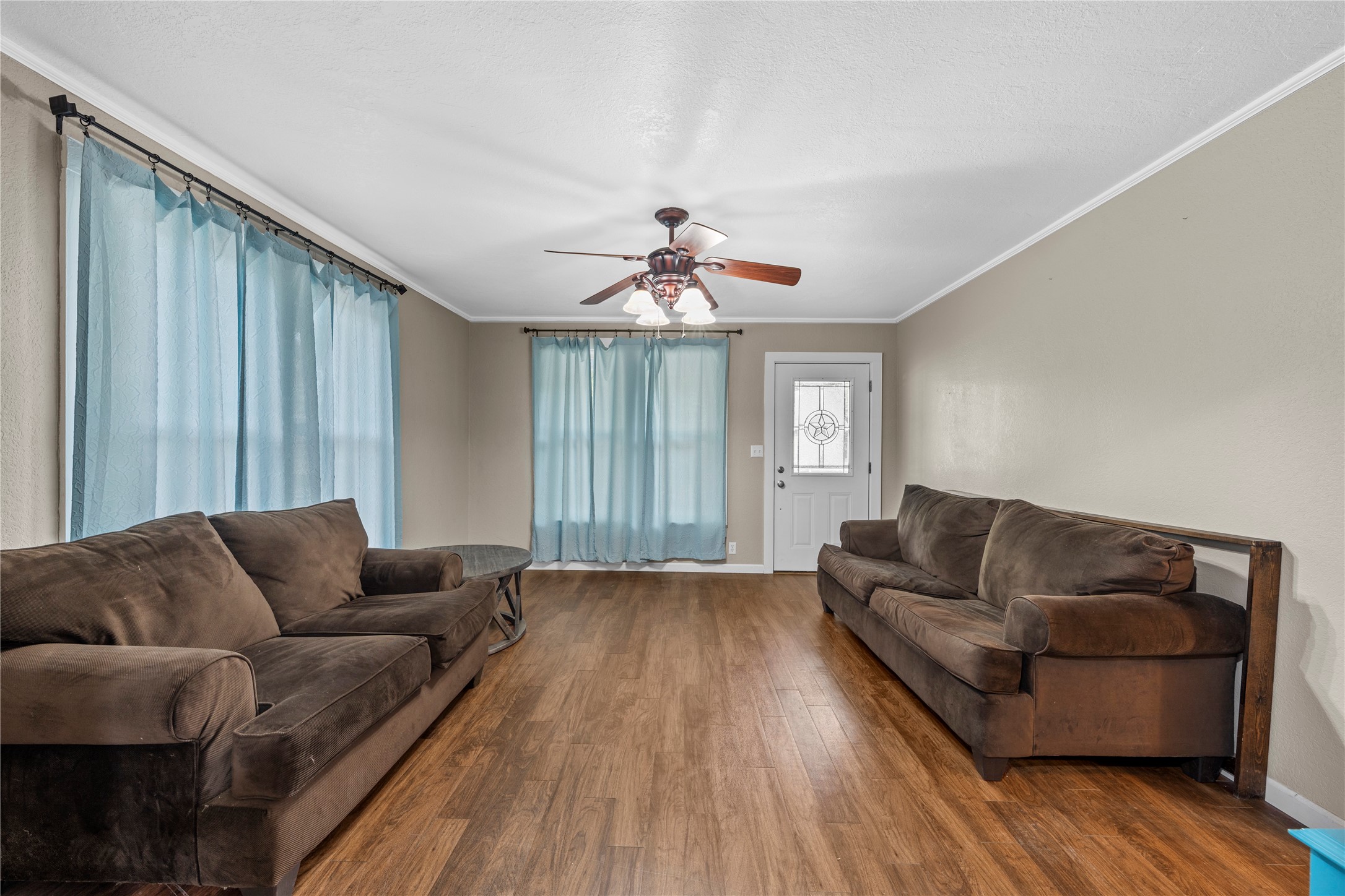 505 W Columbus Street West TX 76691